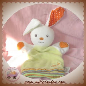 BEBE 9 SOS DOUDOU LAPIN BLANC MARIONNETTE VERT CHUX BEBE 9 SOS DOUDOU LAPIN BLANC MARIONNETTE VERT CHUX