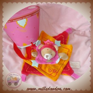 DOUDOU ET COMPAGNIE SOS OURS PRINCESSE INDIDOUS PLAT ORANGE ROUGE