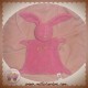 IKKS DOUDOU PELUCHE LAPIN PLAT ROSE SOS