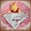 DISNEY DOUDOU OURS WINNIE L'OURSON PLAT LOSANGE ROUGE GRIS ETOILES SOS