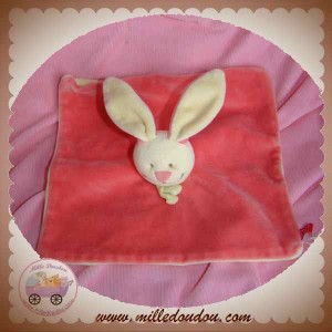 TEX DOUDOU LAPIN PLAT ROSE ECHARPE VERT SOS