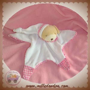 DOUDOU CHIEN BEIGE PLAT ETOILE BLANC VICHY ROSE SOS