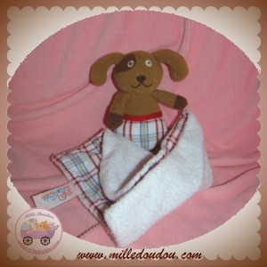 LATITUDE DOUDOU SOS CHIEN LAPIN MARRON MOUCHOIR BLANC CANDIDE LATITUDE DOUDOU SOS CHIEN LAPIN MARRON MOUCHOIR BLANC CANDIDE