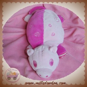 TCF SOS DOUDOU PELUCHE COCHON ALLONGE ROSE SPIRALE