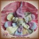 SOS DOUDOU ET COMPAGNIE SOURIS PLAT BEIGE VIOLET GRIS FLEUR