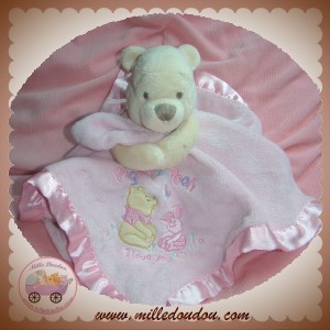 DISNEY SOS DOUDOU OURS WINNIE MOUCHOIR ROSE SATINEE PIGLET PORCINET