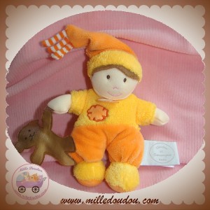 DOUDOU ET COMPAGNIE POUPEE GARCON ORANGE JAUNE OURS