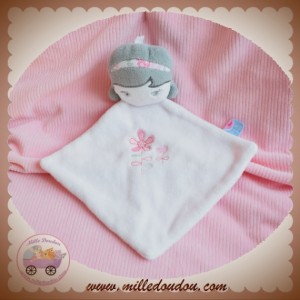 SUCRE D'ORGE DOUDOU POUPEE FILLE PLAT LOSANGE ROSE FLEUR