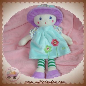 QUE DU BONHEUR SOS DOUDOU POUPEE ROBE VERT FLEUR CHAPEAU VIOLET