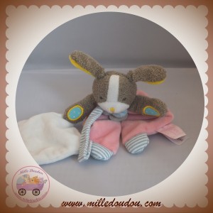 DOUDOU ET COMPAGNIE SOS CHIEN ATTACHE TETINE CORPS ROSE MOUCHOIR
