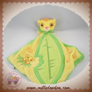 DISNEY SOS DOUDOU LION SIMBA JAUNE PLAT VERT FEUILLE