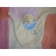 JOLLYBABY DOUDOU PELUCHE OURS PLAT ECRU BLEU