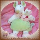 DOUDOU ET COMPAGNIE SOURIS BARBOTINE BLANCHE VERTE AVEC BEBE